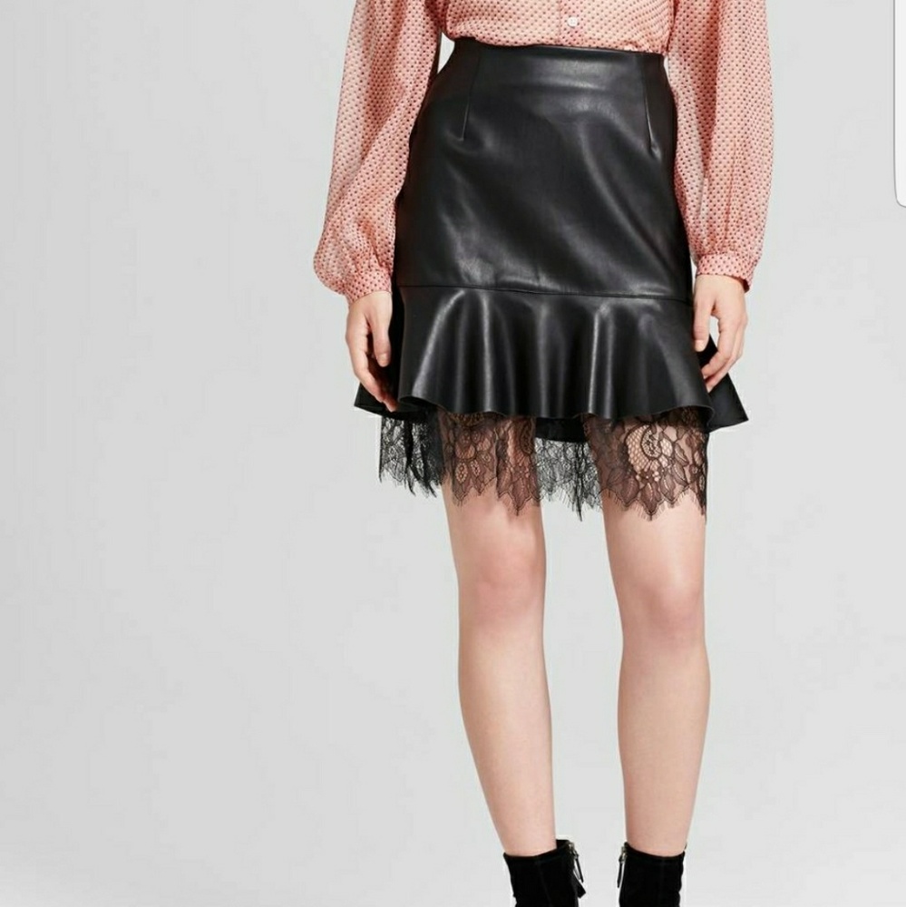 NEW ..SKIRT